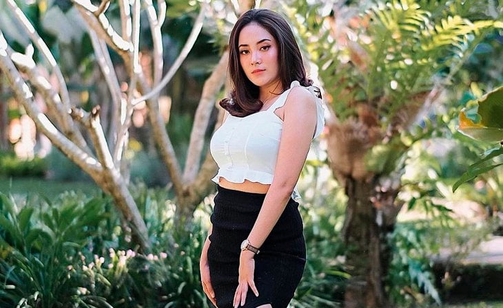 Sexy mail order brides from Indonesia