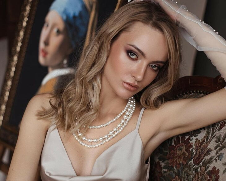 Russian girls for sale